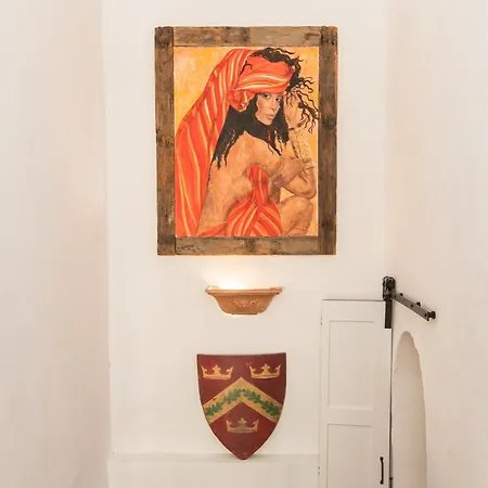 Steps From The Port! Chic 2-bed In The Heart Of 度假居 *