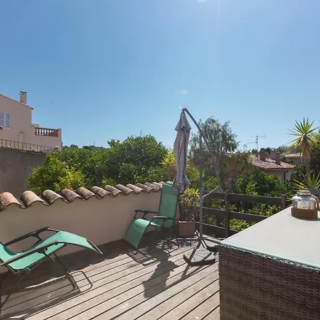 Steps From The Port! Chic 2-bed In The Heart Of *