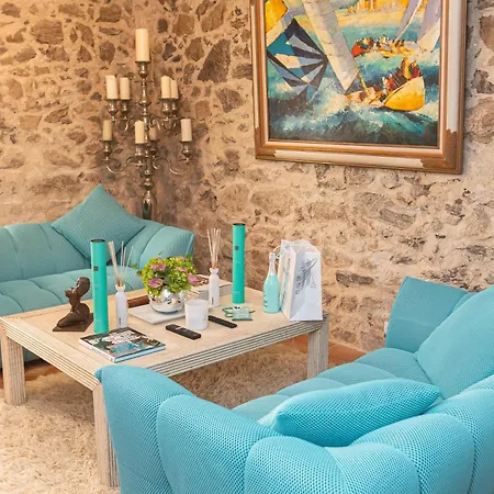 Steps From The Port! Chic 2-bed In The Heart Of Feriehus Saint-Tropez